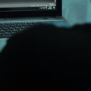 Code gf9dc8d937 1920