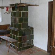 Czym mozna palic w piecu kaflowym