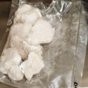 Narkotyki ukryte w samochodzie