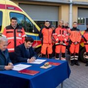 Nowe karetki dla slaskiego