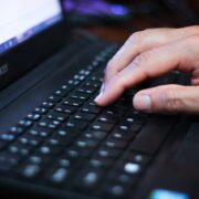 Oszustwa internetowe