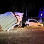 Pijana wjechala w przystanek