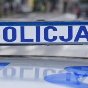 eskorta chorego dziecka do szpitala