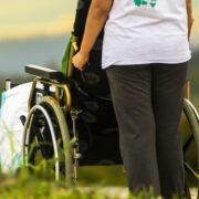 Swiadczenie wspierajace