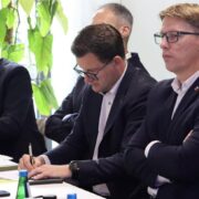 Szymon michalek estakada