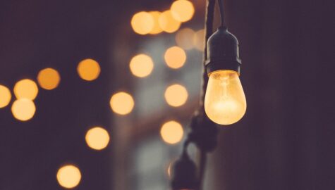 20211102071157light bulb ge8d92dd0d 1280