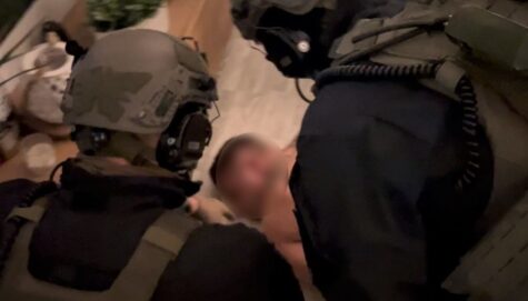 35 741734