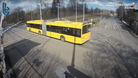56 753625