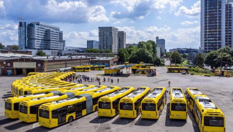 Część autobusów hybrydowych jeszcze w bazie PKM Katowice fot Kamil Kalkowski