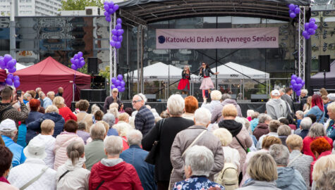 Dzien Seniora na katowickim rynku