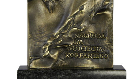 Statuetka Fot Dawid Fik