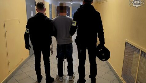 Atak na policjantow