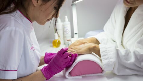 Beautician 5529805 1920 01