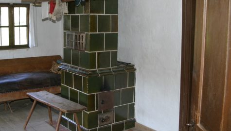 Czym mozna palic w piecu kaflowym