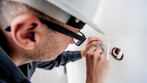 Electrician g7367c11ad 1920