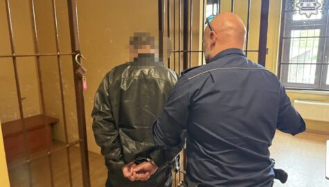 Fotografowal dzieci z ukrycia