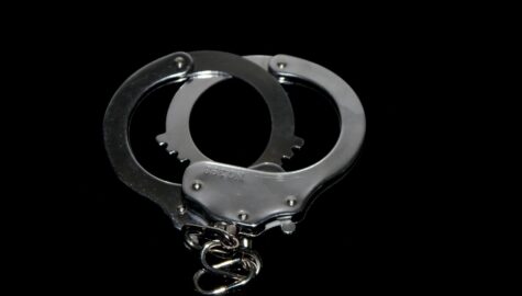 Handcuff g87570bebe 1920