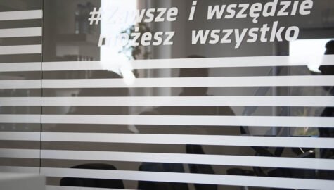 Ile kosztuje oklejenie witryny sklepowej