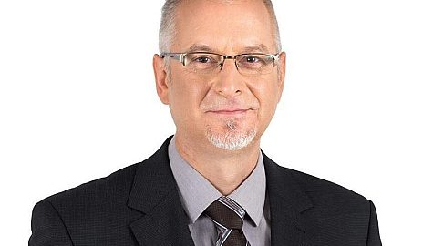 Janusz okrzesik radny