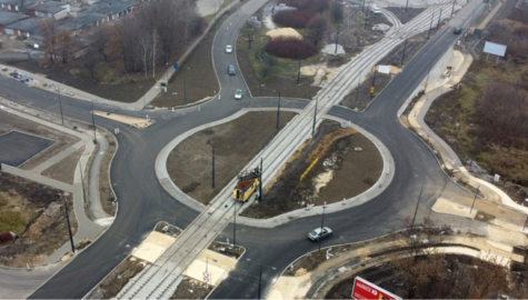 Linie tramwajowe nr 21 22 28﻿ wracają na petlę w Dąbrowie Góniczej