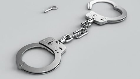 Kajdanki policja bytomski temat