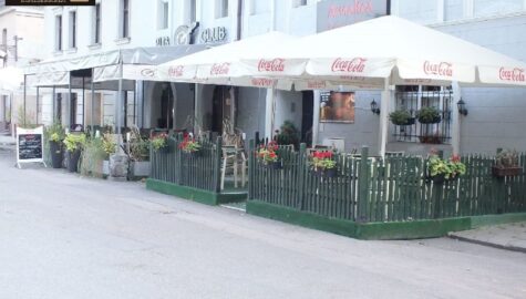 Kamienica na pszczynskim rynku wystawiona na sprzedaz 09 2021 72fb