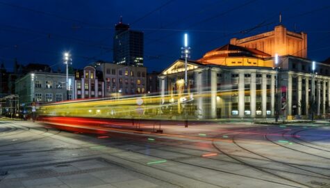 Kolej na zniżk I w kulturze Jak taniej wybrać się do teatru lub opery podpowiadamy