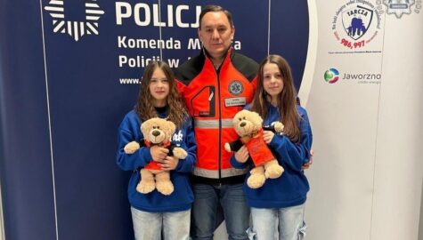 Nastolatki z jaworzna uratowaly seniorkę