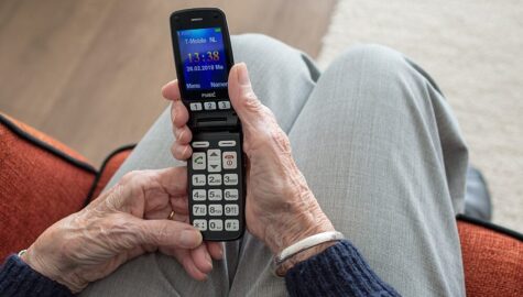 Oszustwa na seniorach