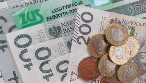 Pieniadze legitymacja emeryta