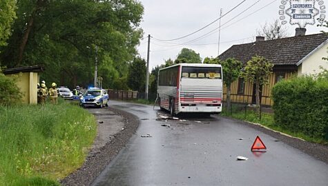 Pijany zderzyl sie z autobusem