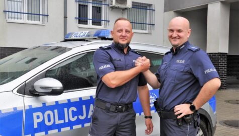 Policjanci uratowali roczne dziecko