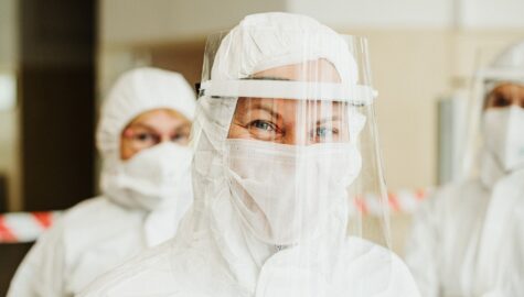 Protective suit 5716753 1920