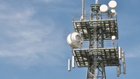Radio masts 600837 1920