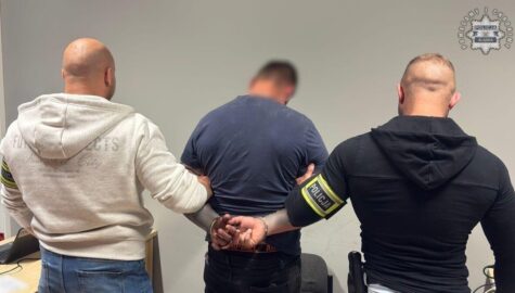 Selfie na radiowozie