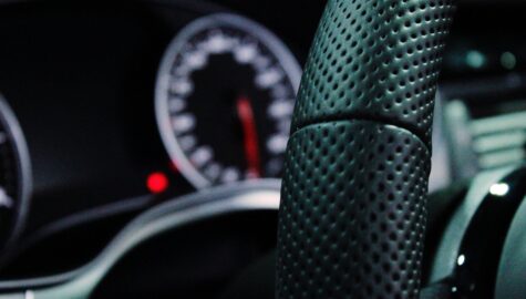 Shallow depth of field photo of steering wheel 1412213
