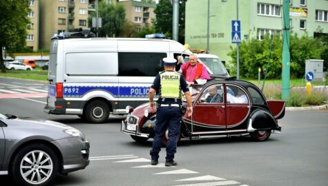 Swiecenie pojazdow tychy