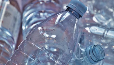The bottle g2779cf314 1920