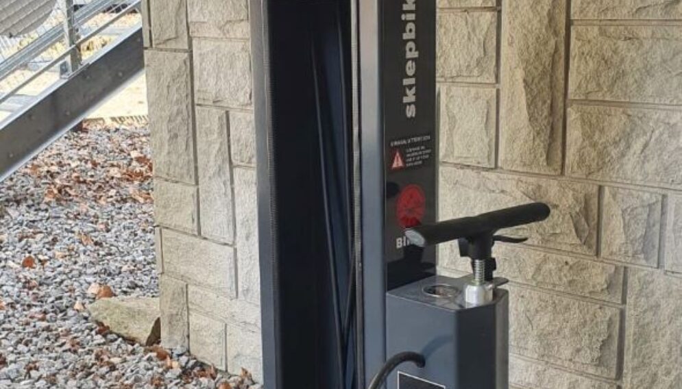 2 stacja 590
