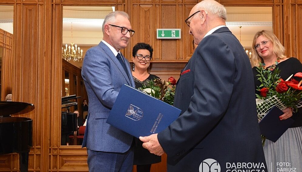 20211007 022 pl dg centrum pkz superdabrowianin roku 2020 dr piotr kuc