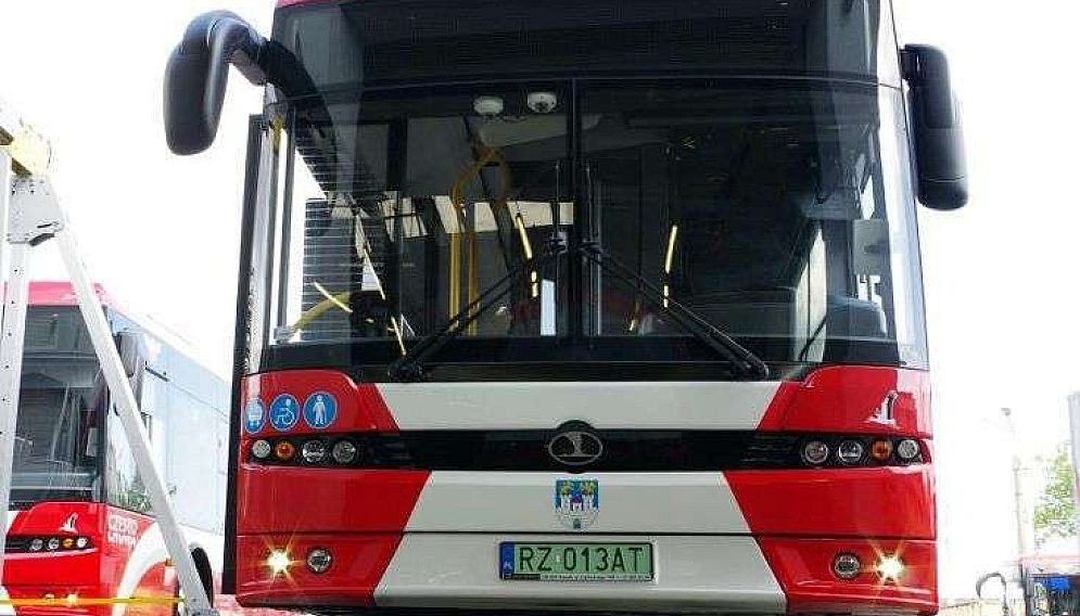 56407