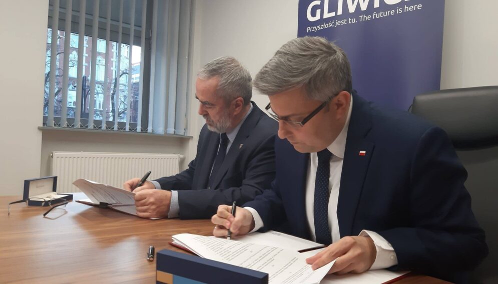 78998085 2590409144388665 8941796583679197184 o