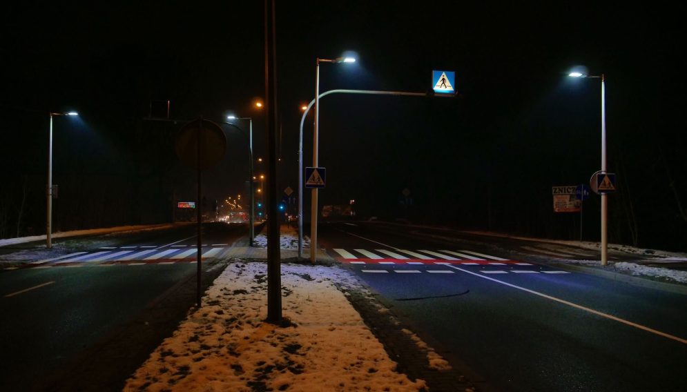 Doswietlone przejscie na ul Bystrzanskiej w rejonie ul Fabrycznej fot MZD