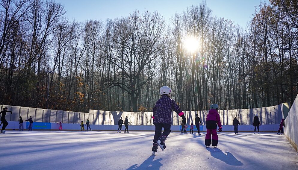 Dyskoteka na lodzie w Murckach