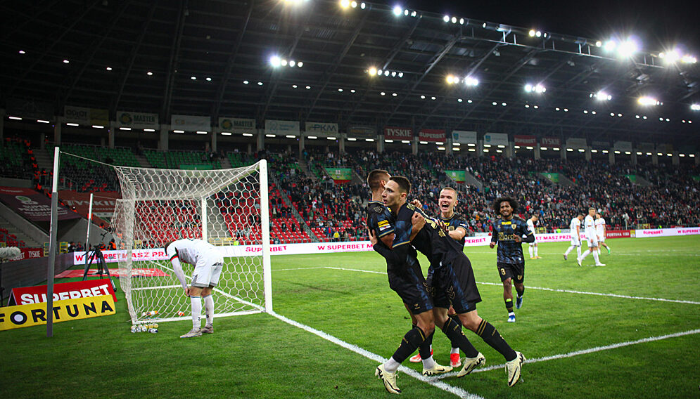 GKS Katowice - Jakub Arak