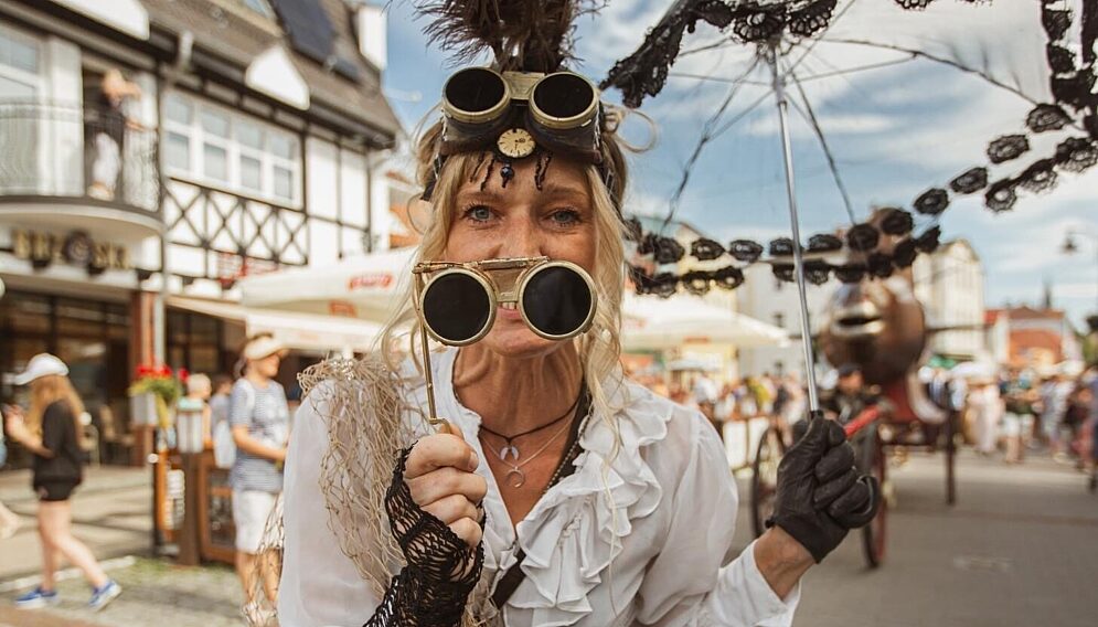 Parada steampunkowa Teatr Gry i Ludzie 3