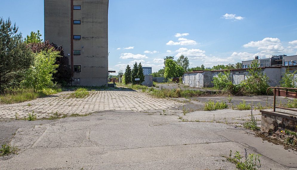 W miejscu po bazie KZGM przy al Korfantego 179a powstanie miejskie osiedle 1 fot Slawomir Rybok