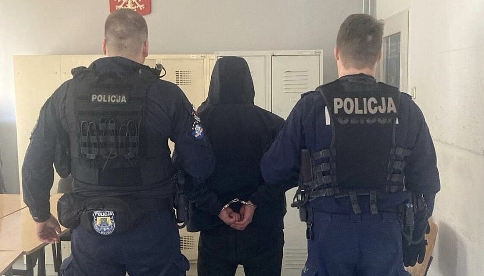 Alarm bombowy na dworcu w katowicach