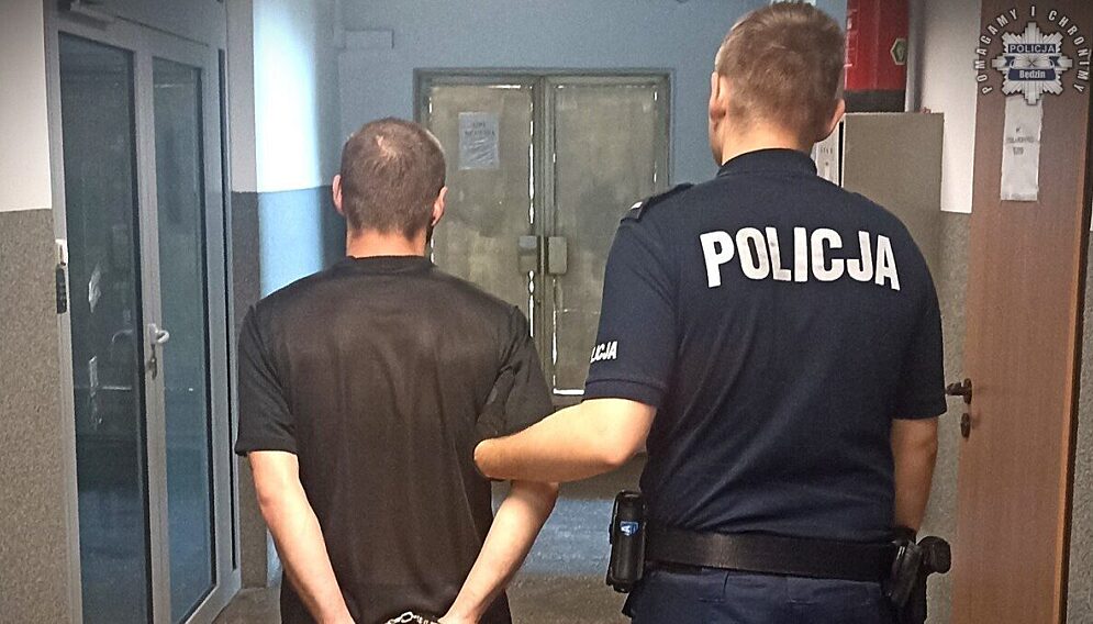 Atak nozownika w czeladzi