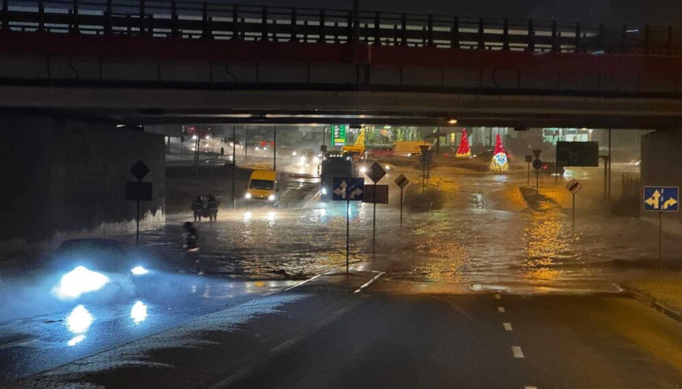 Awaria rury wodociagowej piekary